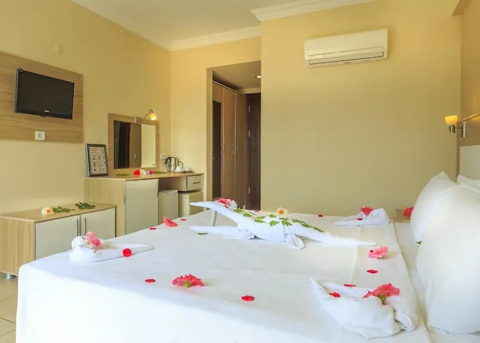 Milkyway & アパートホテル 3*