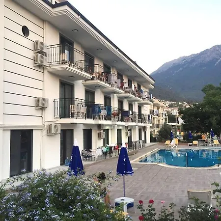 Milkyway Apart&hotels Lejlighedshotel 3*