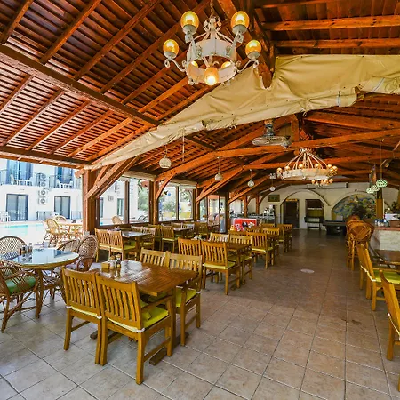 Hotel de apartamente Milkyway & 3*