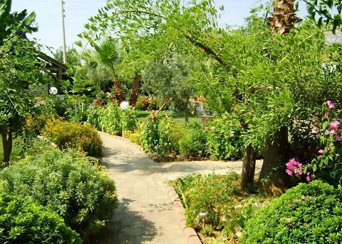 Milkyway & Apartmanhotel 3*