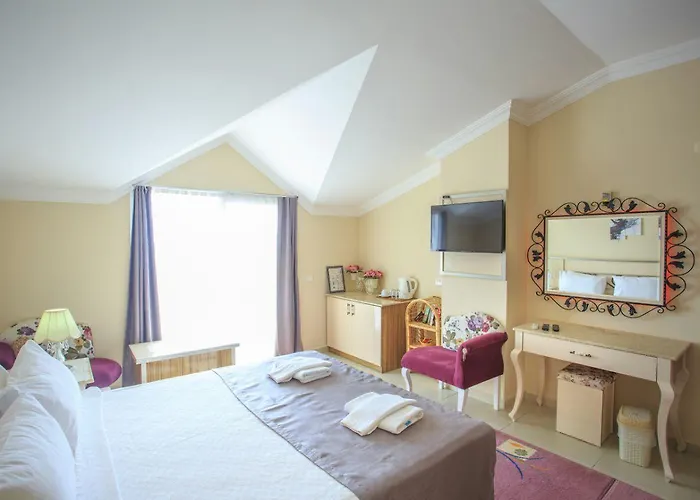 Milkyway & Apartmanhotel 3*